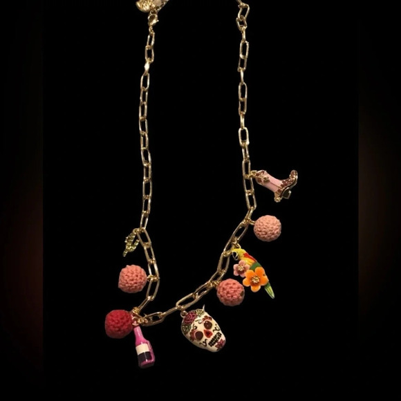 BETSEY JOHNSON SET Southwest Theme Charm Necklace & Matching Earrings NEW NWT - Picture 9 of 16